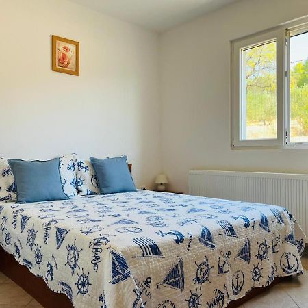 Apartmani Anita Skradin Exterior photo