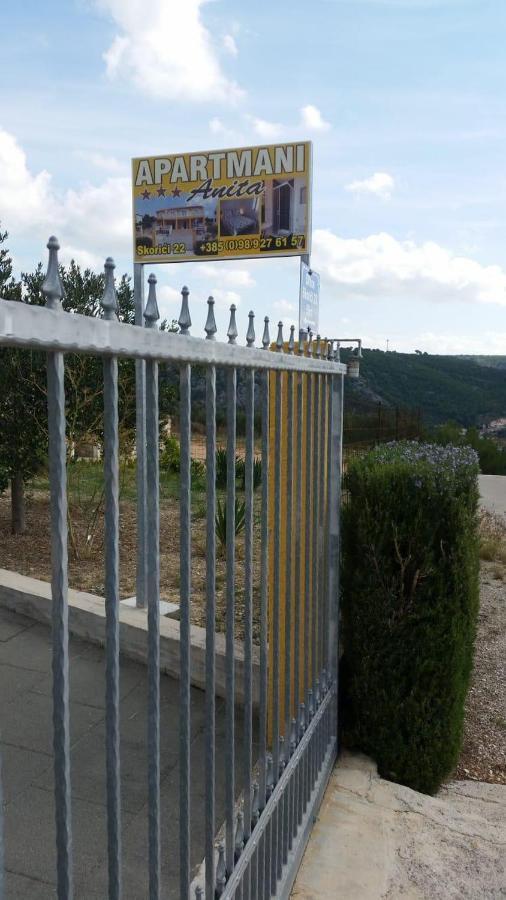 Apartmani Anita Skradin Exterior photo